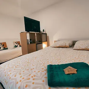  Appartement Cosy Avec Clim Et Terrasse Ideal Couple
